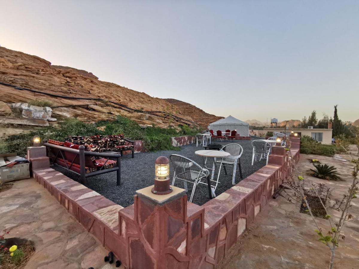 Rural Tents Naseem الخيمةالريفيةalouzaib Al-Ula Kültér fotó